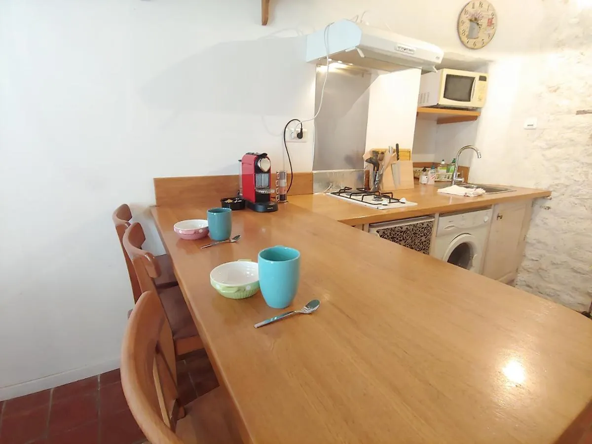 Charmante Maison Arlesienne A L'Ombre Des Arenes, De 2 A 5P 0*, Arles France