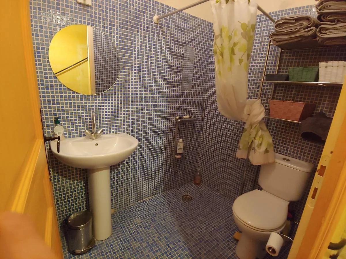 Holiday home Charmante Maison Arlesienne A L'Ombre Des Arenes, De 2 A 5P France