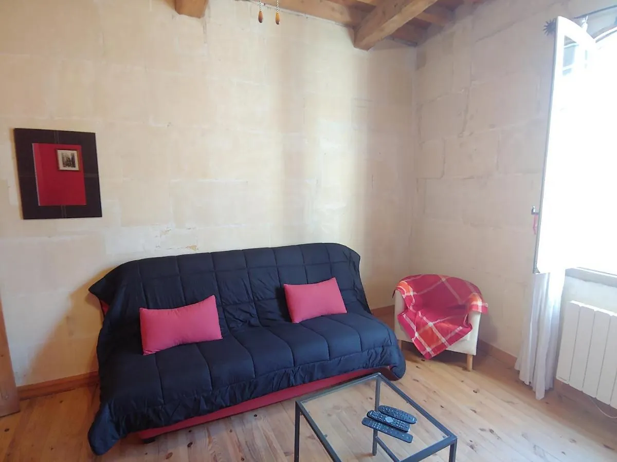Charmante Maison Arlesienne A L'Ombre Des Arenes, De 2 A 5P 0*, Arles