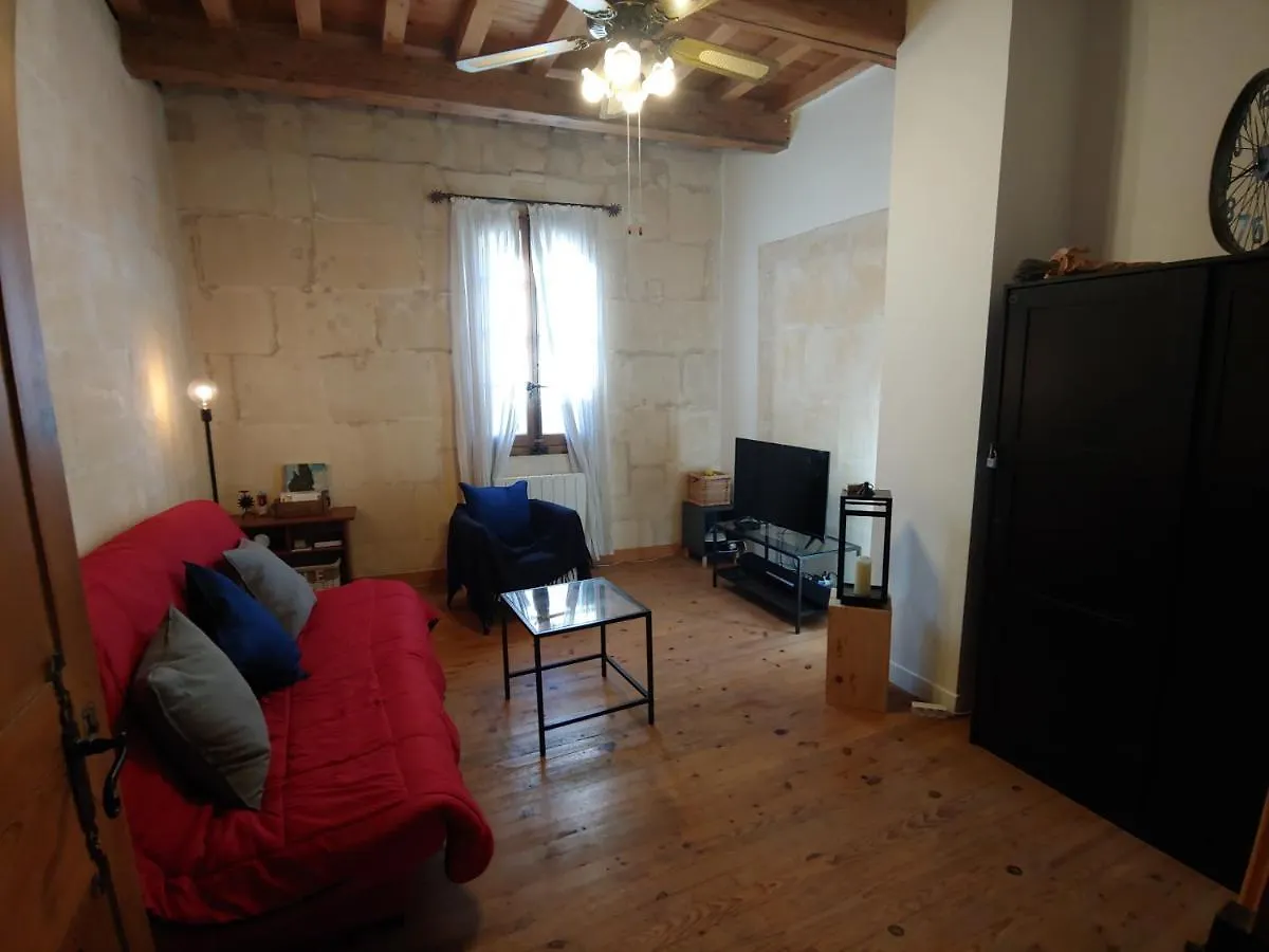 Holiday home Charmante Maison Arlesienne A L'Ombre Des Arenes, De 2 A 5P